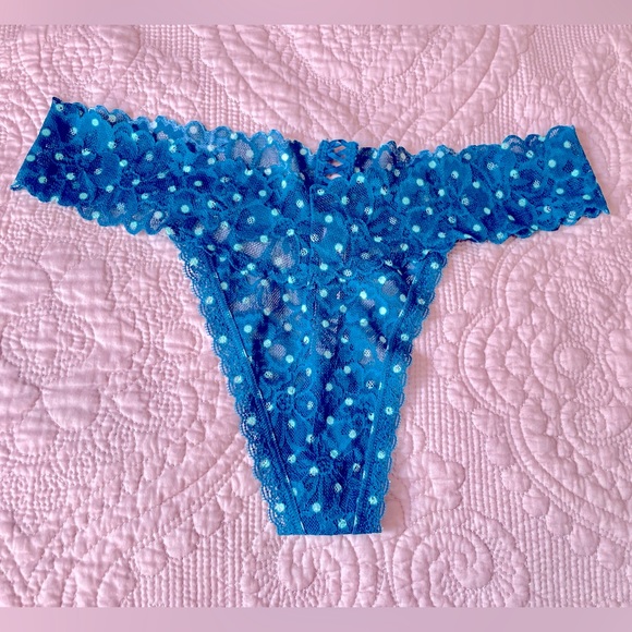 Victoria’s Secret Thong/String, Size: XL - Picture 1 of 5
